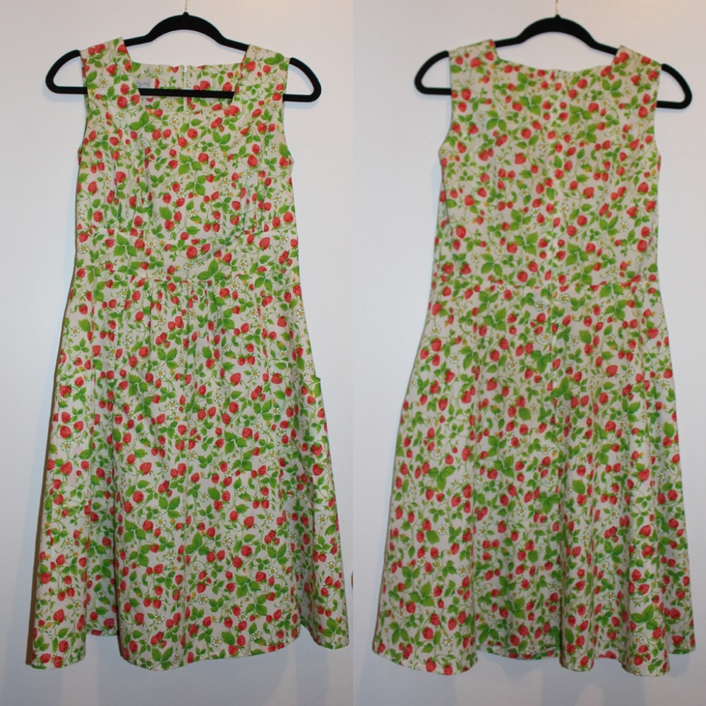 Vintage 1960s Strawberry Patch Printed Midi Dress
